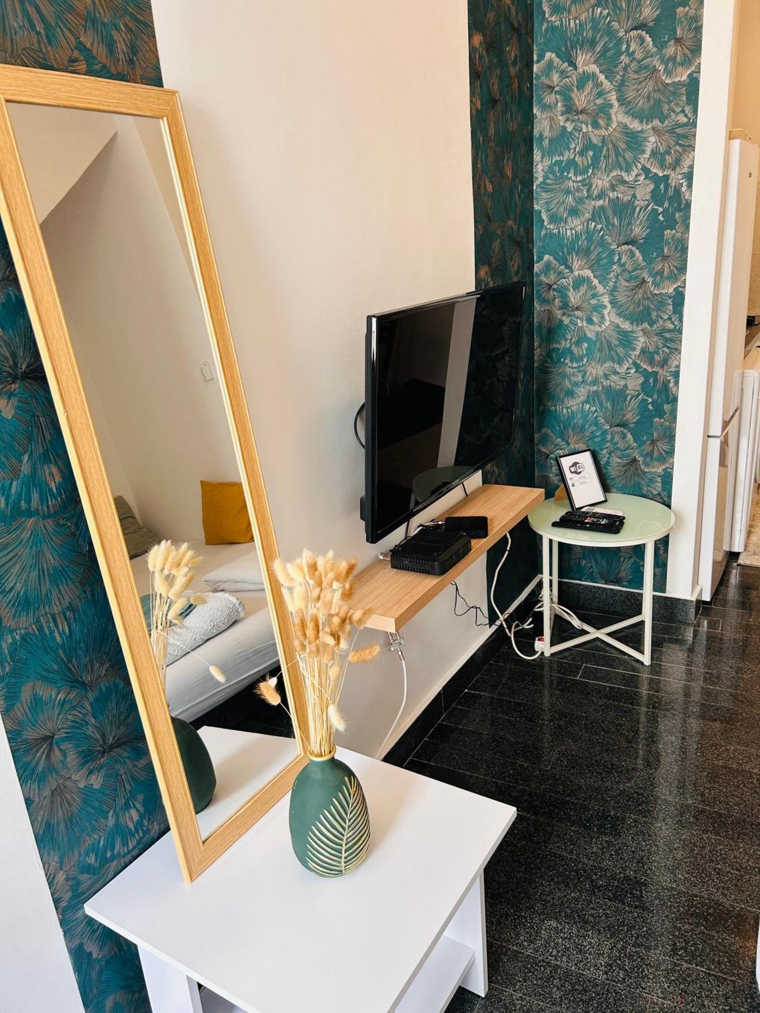 Apartments City Zone 莫斯塔尔 外观 照片